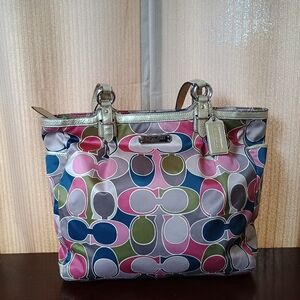 Coach Signature Logo Scarf Print Tote